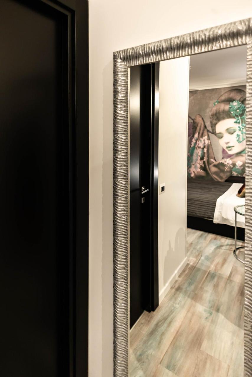 רומא Trevi & Pantheon Design Rooms מראה חיצוני תמונה